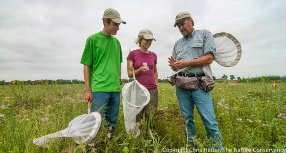 Sam Sommers (left) helps last year's Hubbard Fellow Anne Stine and (then) Missouri Dept of Conservation ecologist Mike Arduser with some bee collectionin 2013.